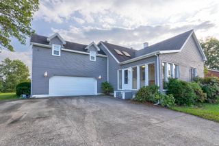 415 E 1st Avenue, Huntingburg, IN 47542