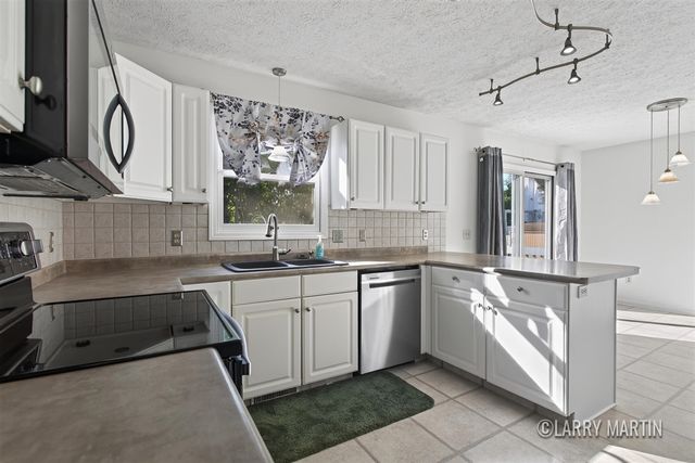2940 Eldora Court, Byron Center, MI 49315