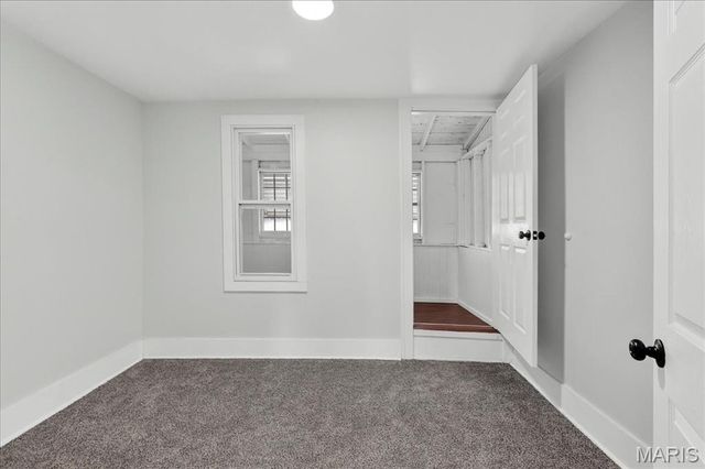 4250 Ellenwood Avenue, St Louis, MO 63116