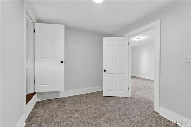 4250 Ellenwood Avenue, St Louis, MO 63116