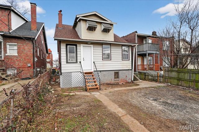 4250 Ellenwood Avenue, St Louis, MO 63116