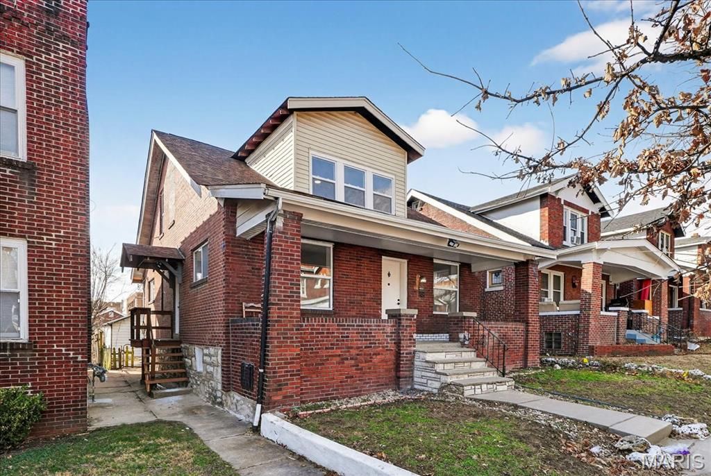 4250 Ellenwood Avenue, St Louis, MO 63116