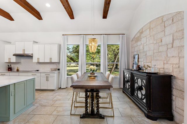 1165 Flint Rock LOOP, Driftwood, TX 78619