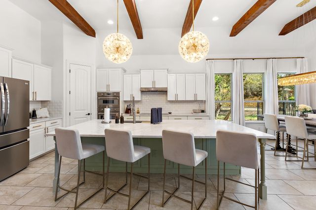 1165 Flint Rock LOOP, Driftwood, TX 78619