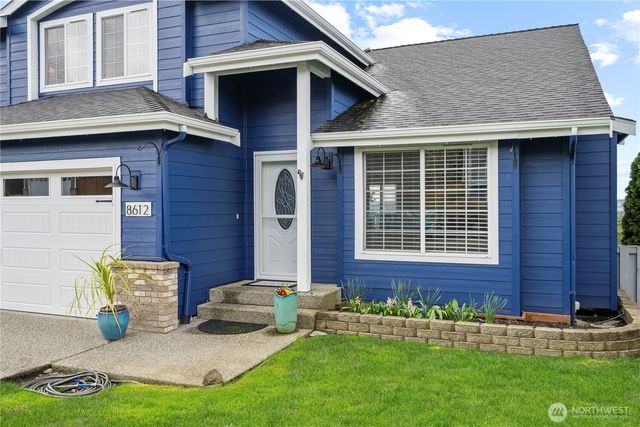 8612 76th Avenue NE, Marysville, WA 98270