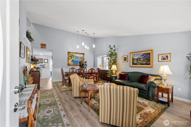 8612 76th Avenue NE, Marysville, WA 98270