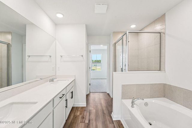 1281 HAMMOCK DUNES Drive, Jacksonville, FL 32221