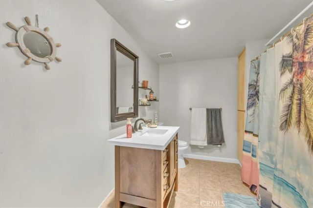 865 S B Street G1, Oxnard, CA 93030