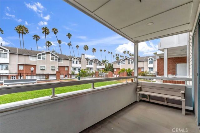 865 S B Street G1, Oxnard, CA 93030