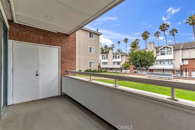 865 S B Street G1, Oxnard, CA 93030