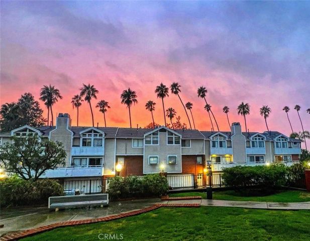865 S B Street G1, Oxnard, CA 93030