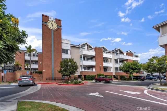 865 S B Street G1, Oxnard, CA 93030
