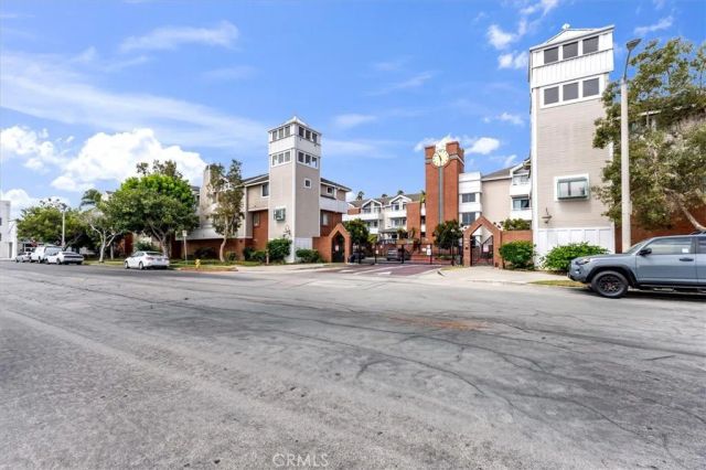 865 S B Street G1, Oxnard, CA 93030