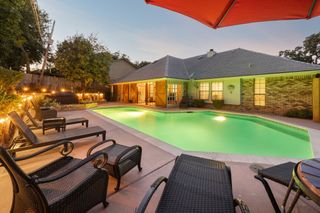 6606 Canalview Drive, Arlington, TX 76016