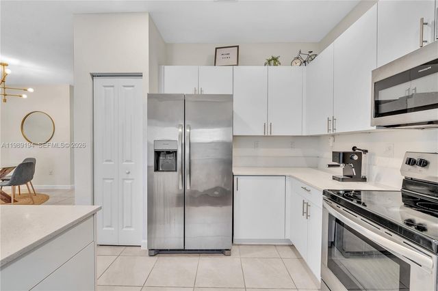 20433 NW 4th Ct, Miami Gardens, FL 33169