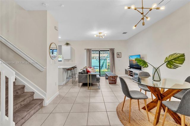 20433 NW 4th Ct, Miami Gardens, FL 33169