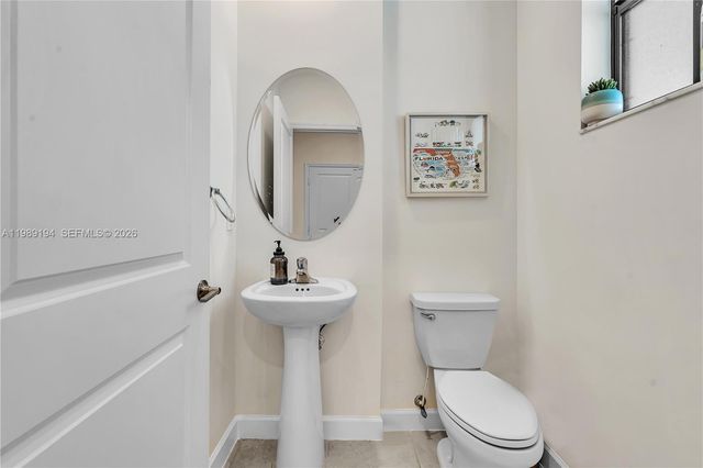 20433 NW 4th Ct, Miami Gardens, FL 33169