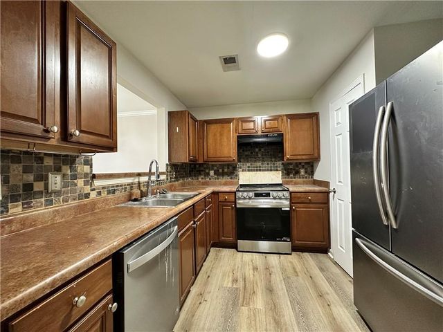 3340 Griffin Way, Cumming, GA 30040