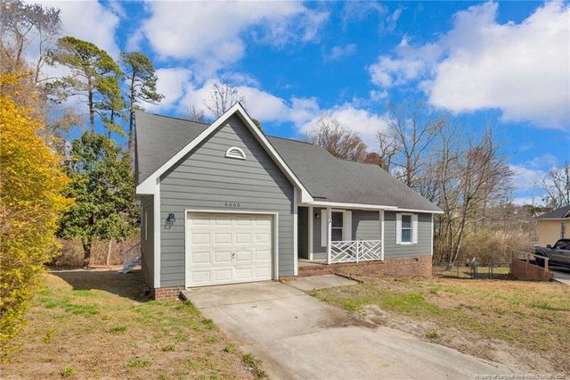 6600 Bluffview Drive, Fayetteville, NC 28314