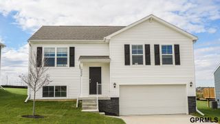 13705 Vane Street, Omaha, NE 68142