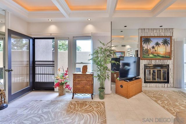 835 D Ave 4, Coronado, CA 92118