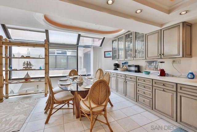 835 D Ave 4, Coronado, CA 92118