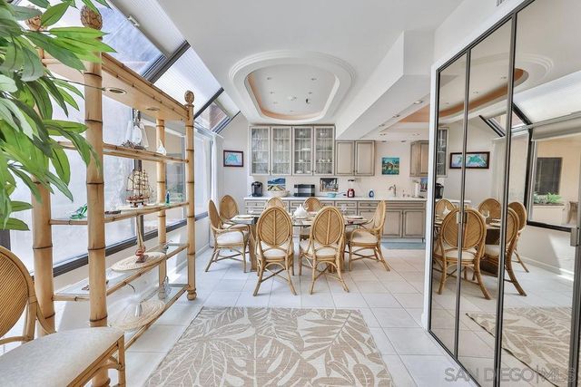 835 D Ave 4, Coronado, CA 92118