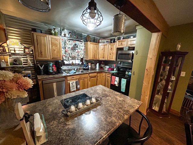 18375 Main St, W, Huntingdon, TN 38344