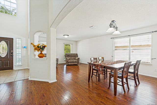 10507 Cosmos Canyon, Helotes, TX 78023