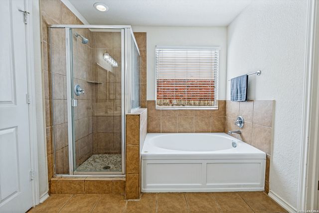 10507 Cosmos Canyon, Helotes, TX 78023