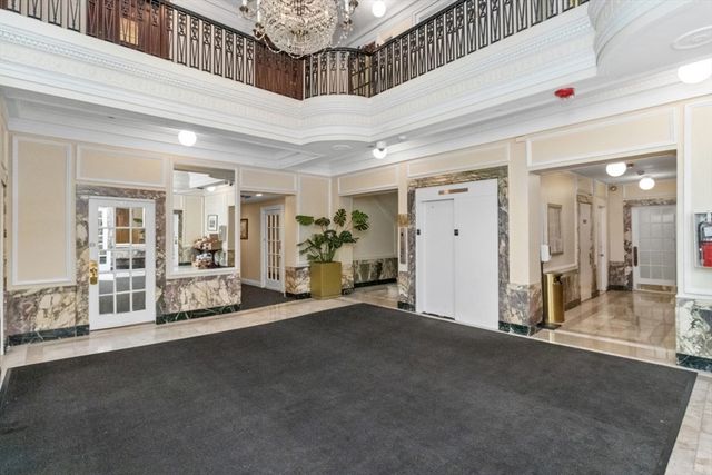 466 Commonwealth 205, Boston, MA 02115