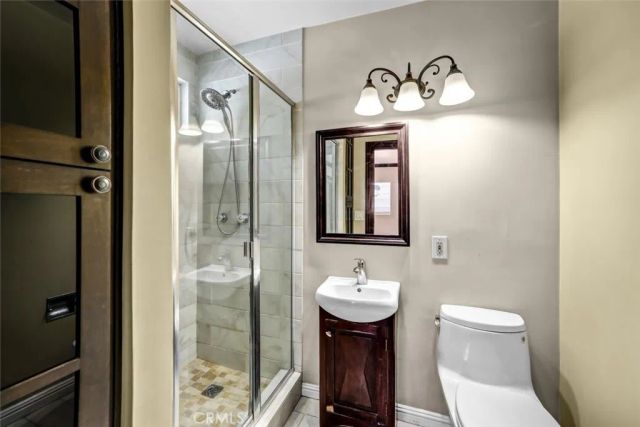13530 Beaver Street, Sylmar, CA 91342