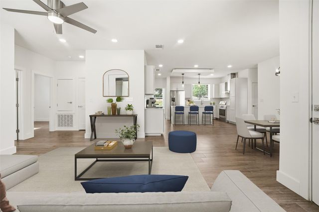 4300 Mansfield Dam RD 1021, Austin, TX 78734