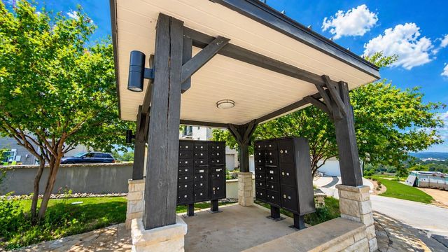 4300 Mansfield Dam RD 1021, Austin, TX 78734