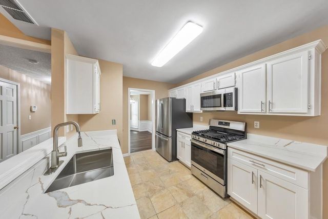 320 Outwood Mill Court, Johns Creek, GA 30022