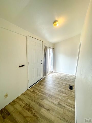 401 E 2nd St, La Junta, CO 81050