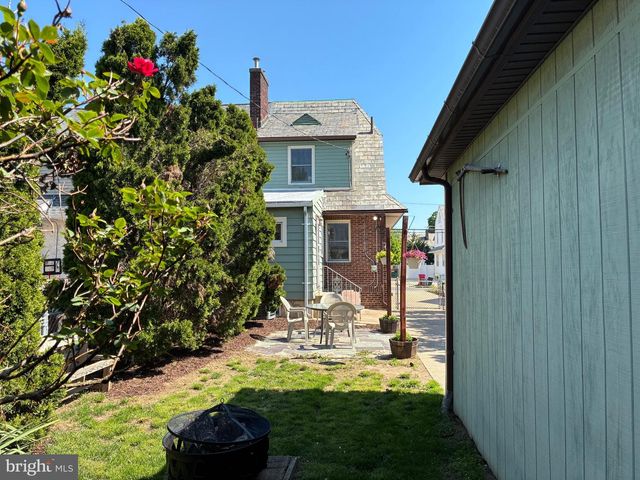226 JACKSON ST, Bristol, PA 19007