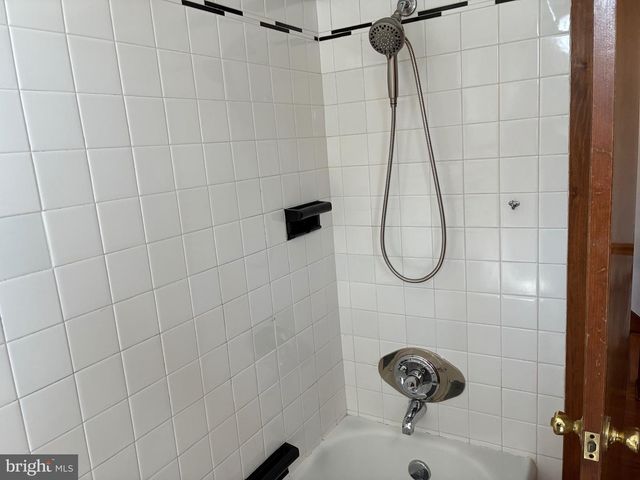 226 JACKSON ST, Bristol, PA 19007
