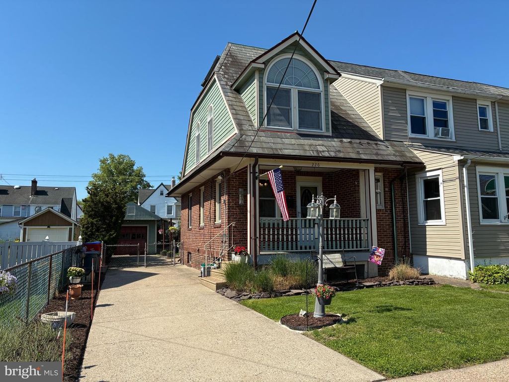 226 JACKSON ST, Bristol, PA 19007