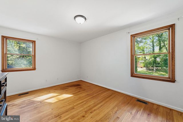 418 DIXONTOWN RD, Medford, NJ 08055