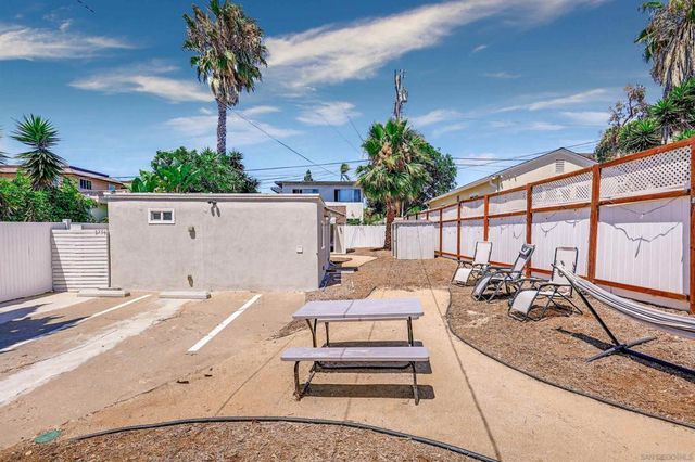 3754 56 Tennyson St, San Diego, CA 92107
