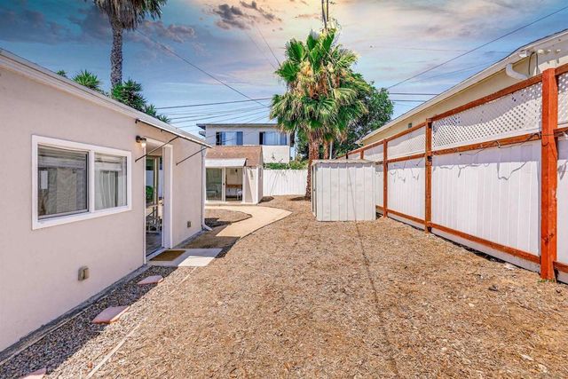3754 56 Tennyson St, San Diego, CA 92107