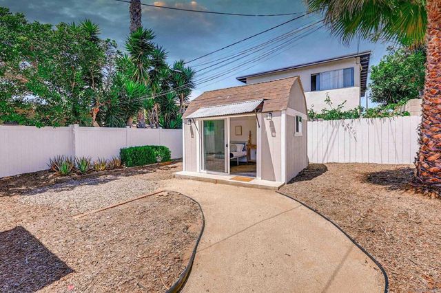 3754 56 Tennyson St, San Diego, CA 92107