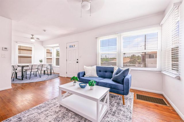 3754 56 Tennyson St, San Diego, CA 92107