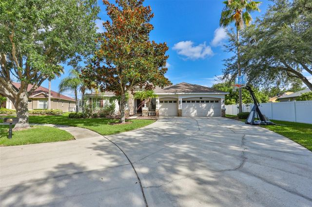 16508 AMBERWIND LANE, Lutz, FL 33558
