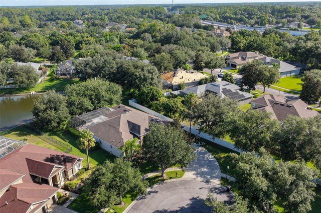 16508 AMBERWIND LANE, Lutz, FL 33558