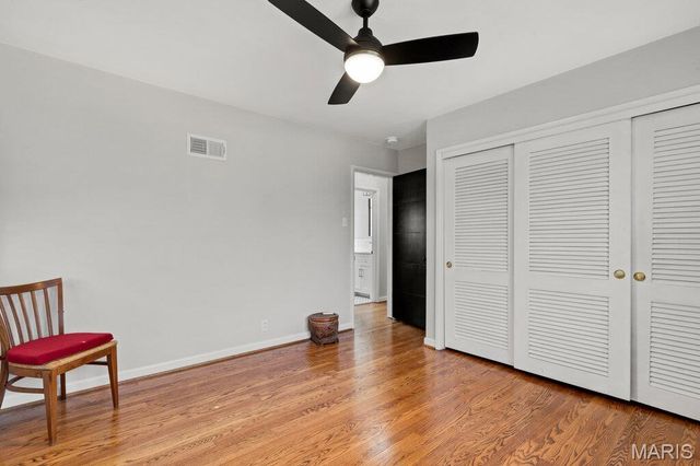 1433 Lanvale Drive, St Louis, MO 63119