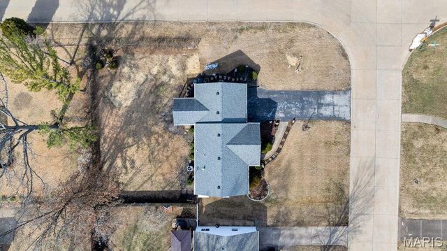 1433 Lanvale Drive, St Louis, MO 63119