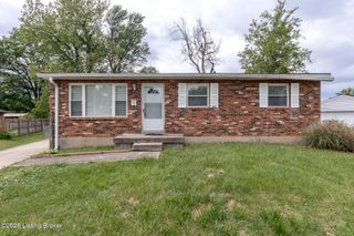 5606 Leemont Ct, Louisville, KY 40272
