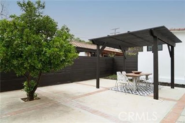 5125 Rockland, Los Angeles, CA 90041